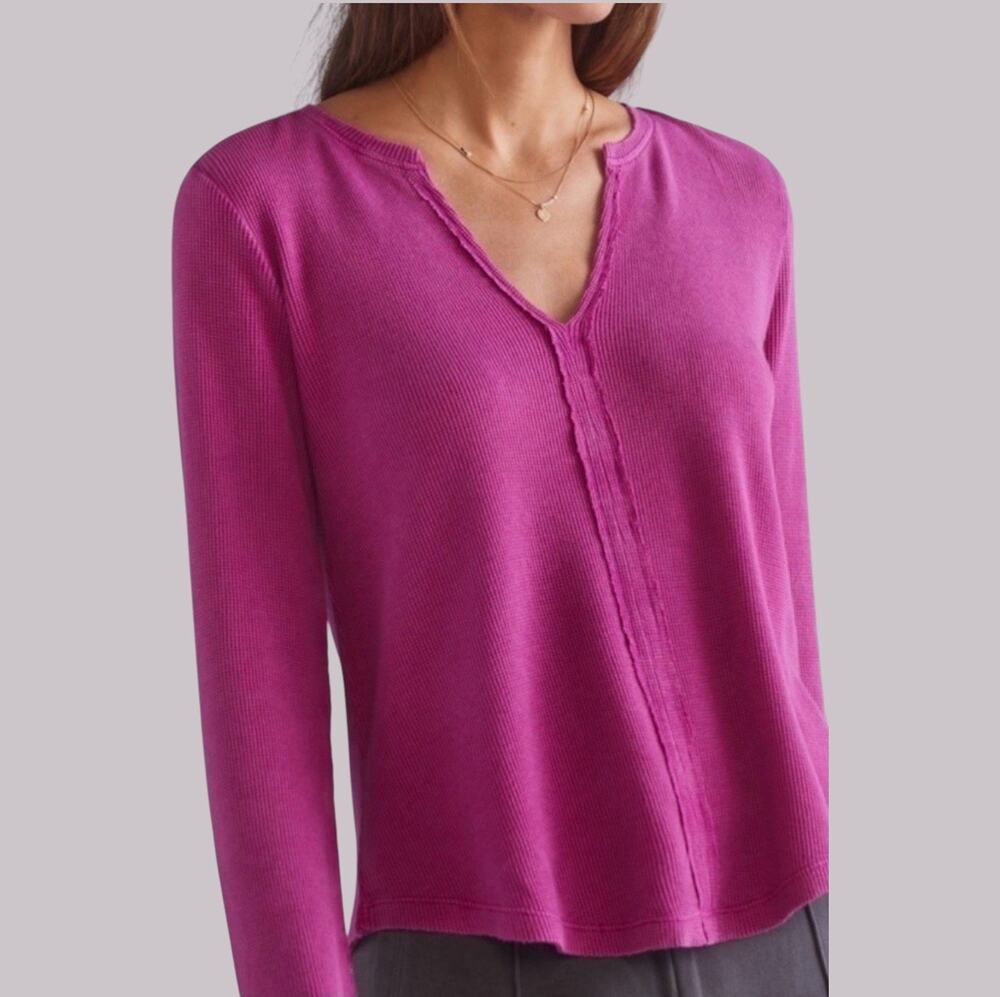 Anthropologie Pilcro Thermal Waffle Knit Split Hem Top S Raspberry Pink/Purple